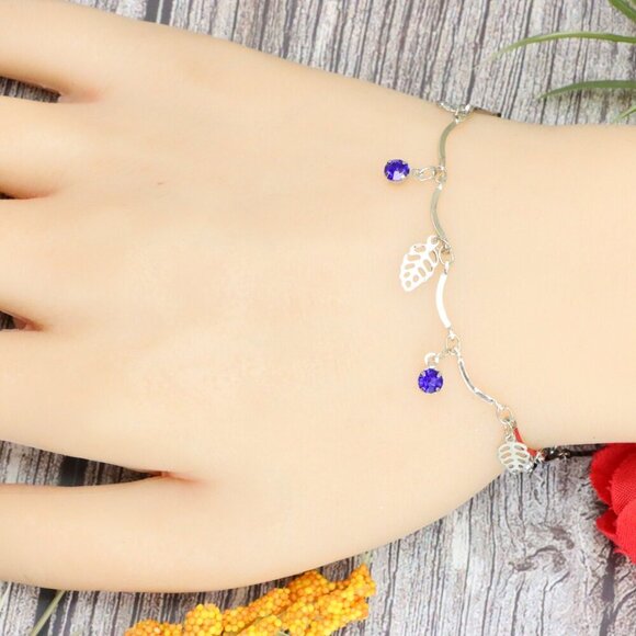 "Trendy Handmade Bracelet – A Stylish Gift for Women & Girls, MAR091548 - Picture 4 of 10